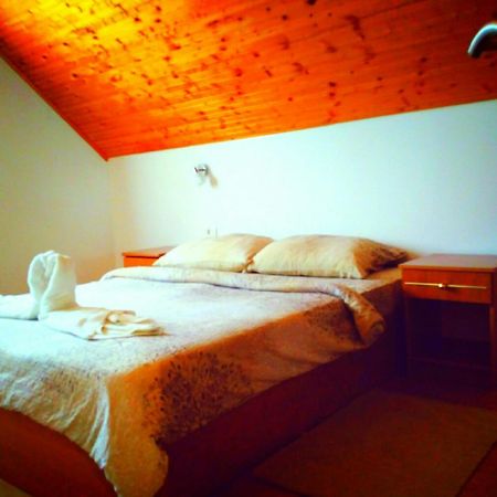 Guest House First Stop غاكوفيتسا المظهر الخارجي الصورة