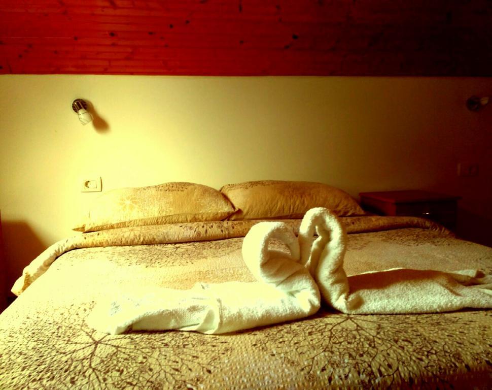 Guest House First Stop غاكوفيتسا المظهر الخارجي الصورة