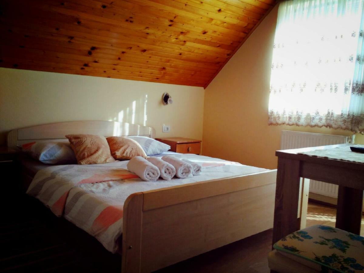 Guest House First Stop غاكوفيتسا المظهر الخارجي الصورة